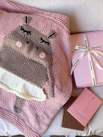 3D Ballerina Hippo Hand-Knit Baby Blanket – 80 × 80 cm | Gift Box Included